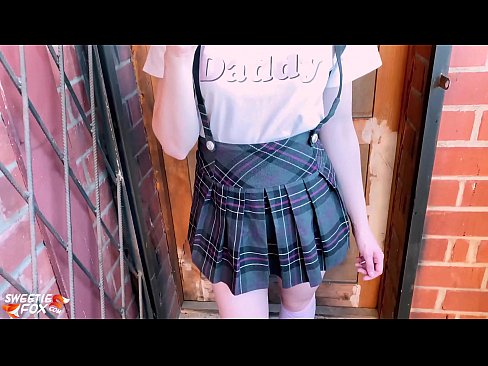 ❤️ Schoolgirl chuqur uning Dick so'radi va sinflar o'rniga fucks. seks da pornoda uz.sexonfire.ru