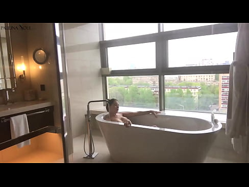 ❤️ Tremendous go'dak ehtiros bilan hammomda uning mushuk jerking seks da pornoda uz.sexonfire.ru
