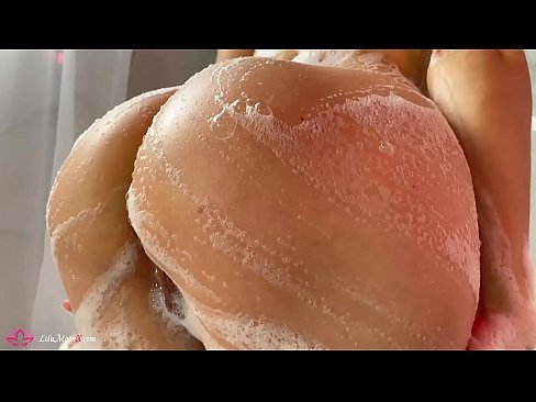 ❤️ Brunette dushda kuchli orgazm uchun vibrator bilan mushukni onanizm qiladi seks da pornoda uz.sexonfire.ru